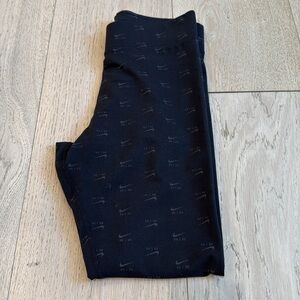 Nike Air High-Waisted Printed Leggings in Black Size Women’s Medium (8-10)